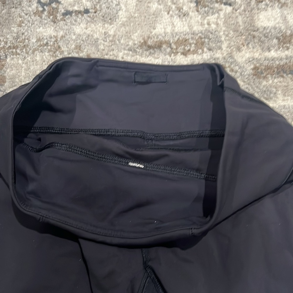 Lululemon Athletica Black Crop Leggings - Picture 6 of 9